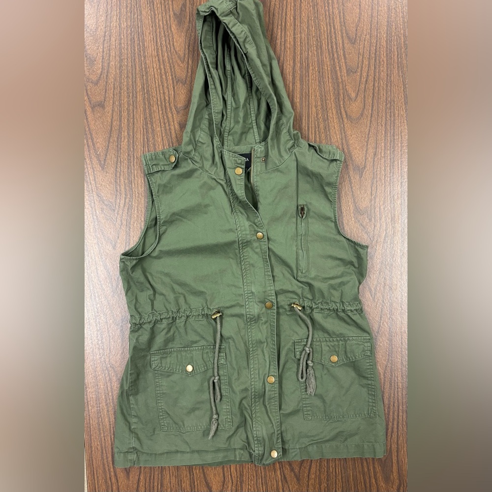 Zenana Outfitters Olive Utility Jacket - Picture 1 of 10